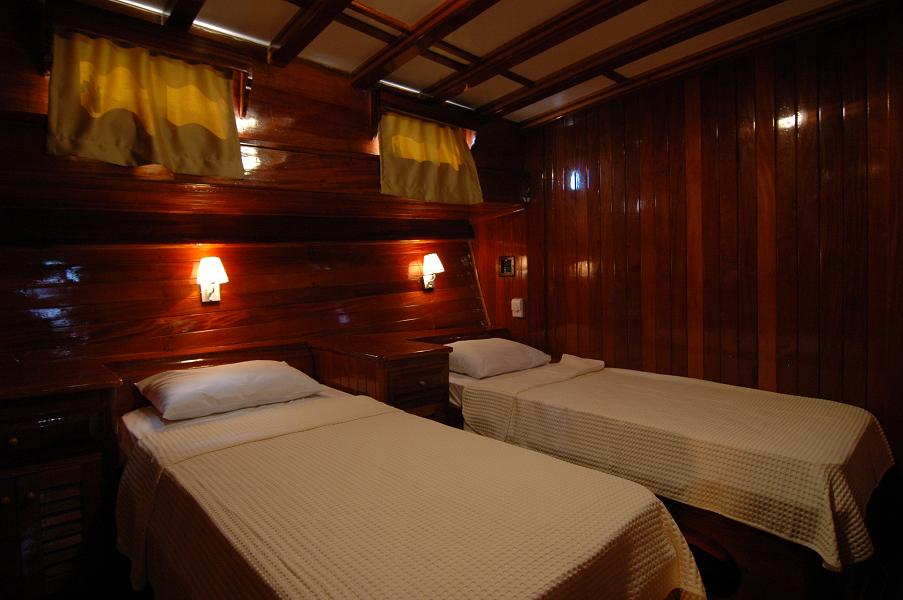 Twin Bed Cabin